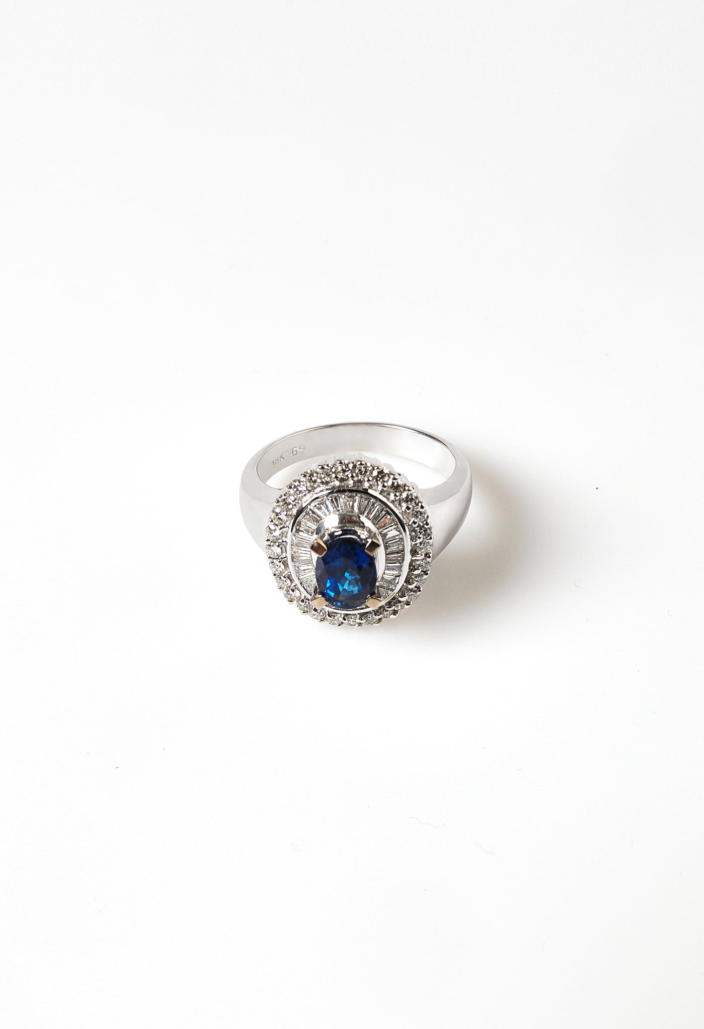 Hypnosis Blue Sapphire ring