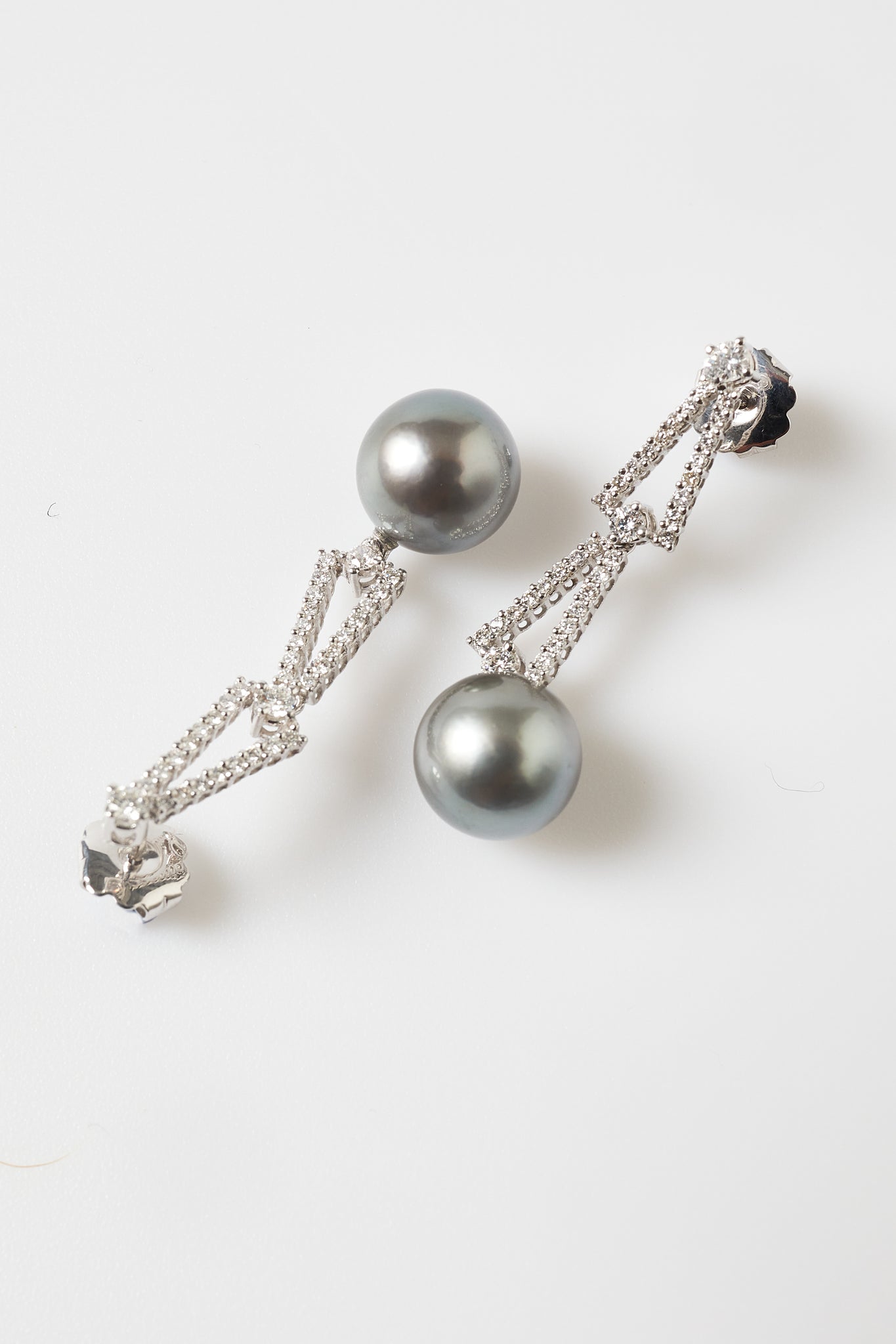Sea Born Pendulum earrings