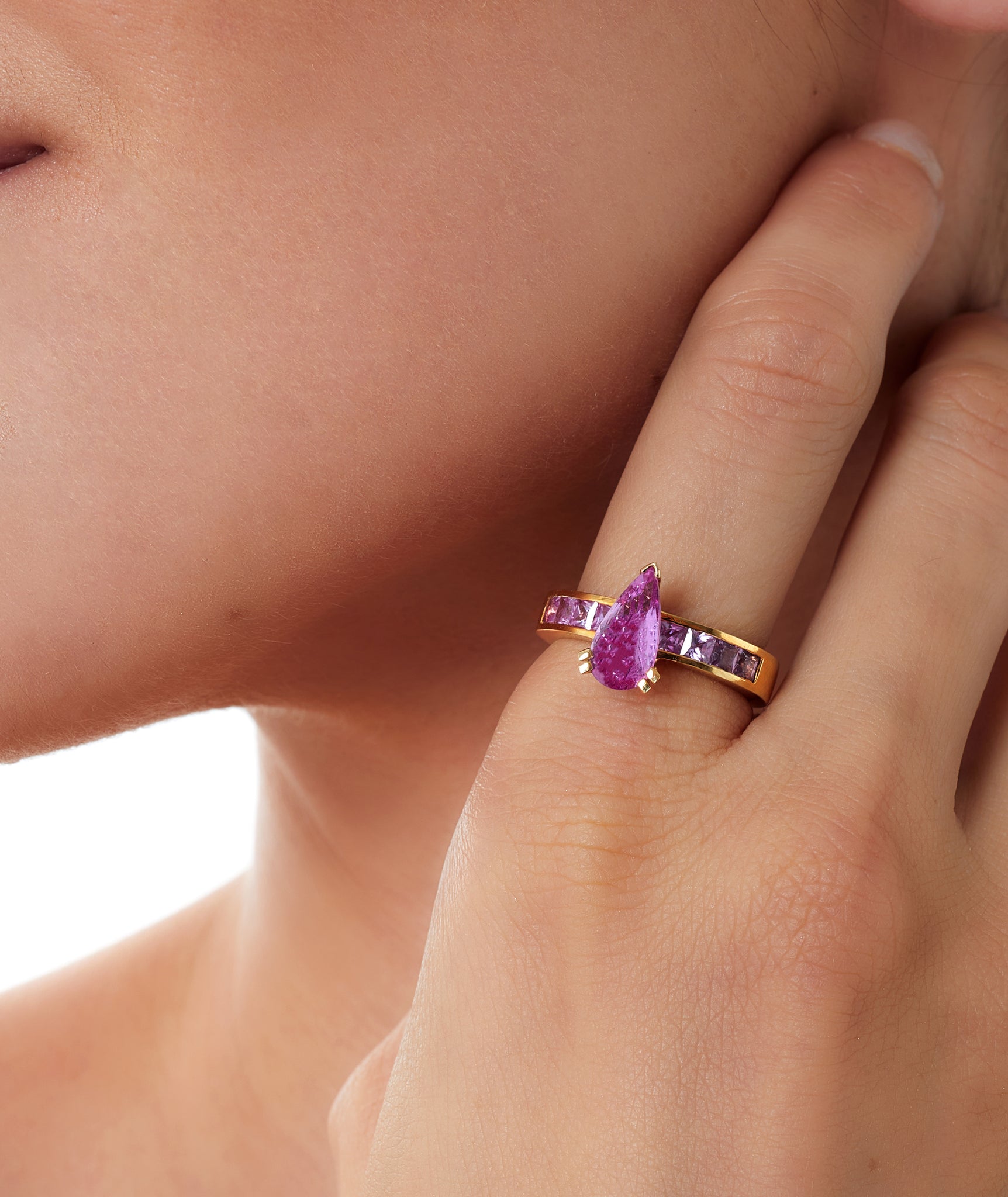 Hypnosis Pink Sapphire Pear ring
